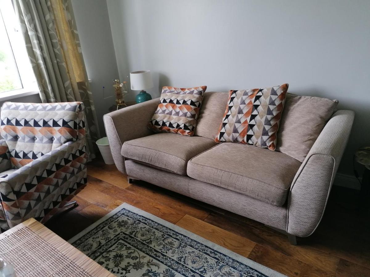 Charming Cottage 4 Bedroom Acton  Ngoại thất bức ảnh